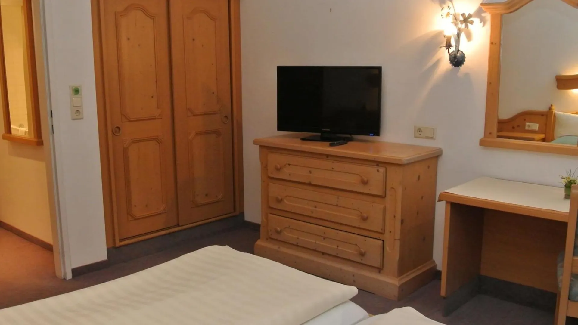 Hotel Gruberhof Innsbruck Igls B&B 3*,